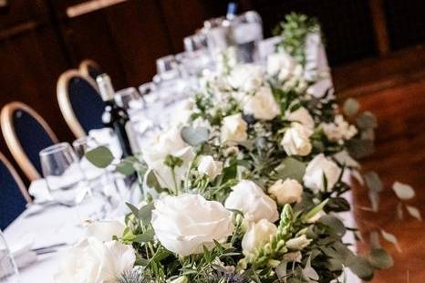 Statement piece, top table