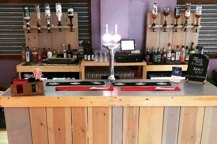 ELM Vintage Bar Hire