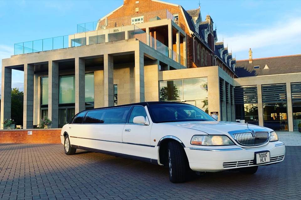 Eight-seater limo