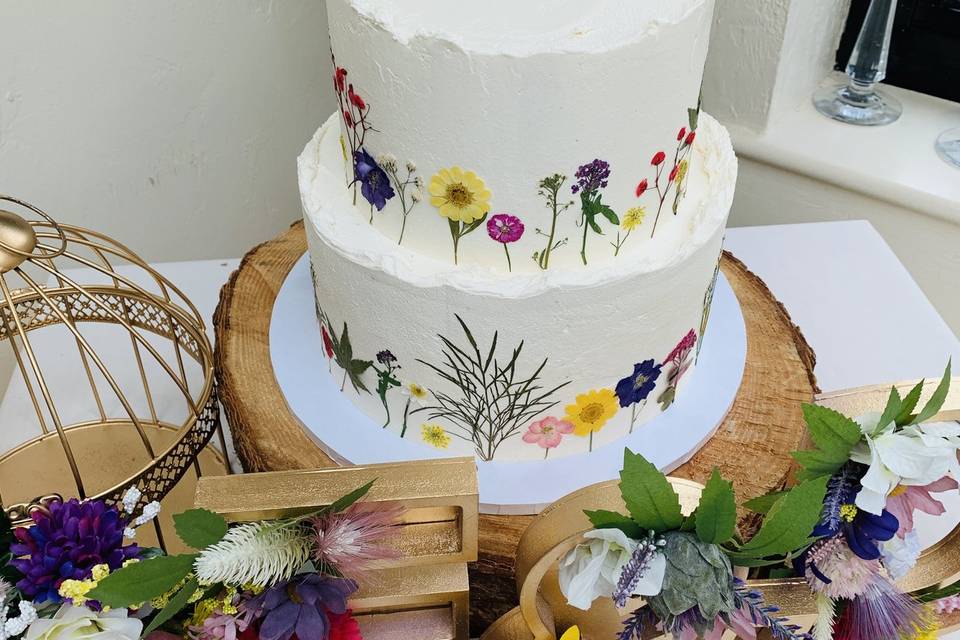 Cakes for weddings