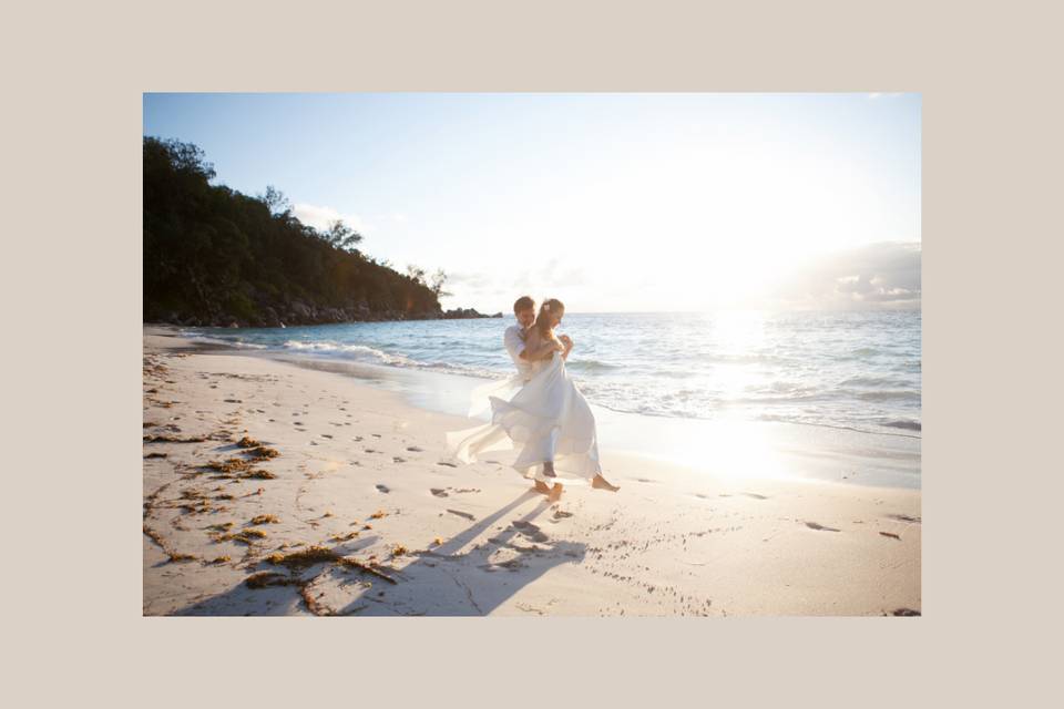 Seychelles beach wedding