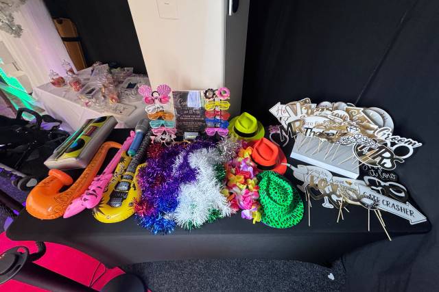Wedding prop table included