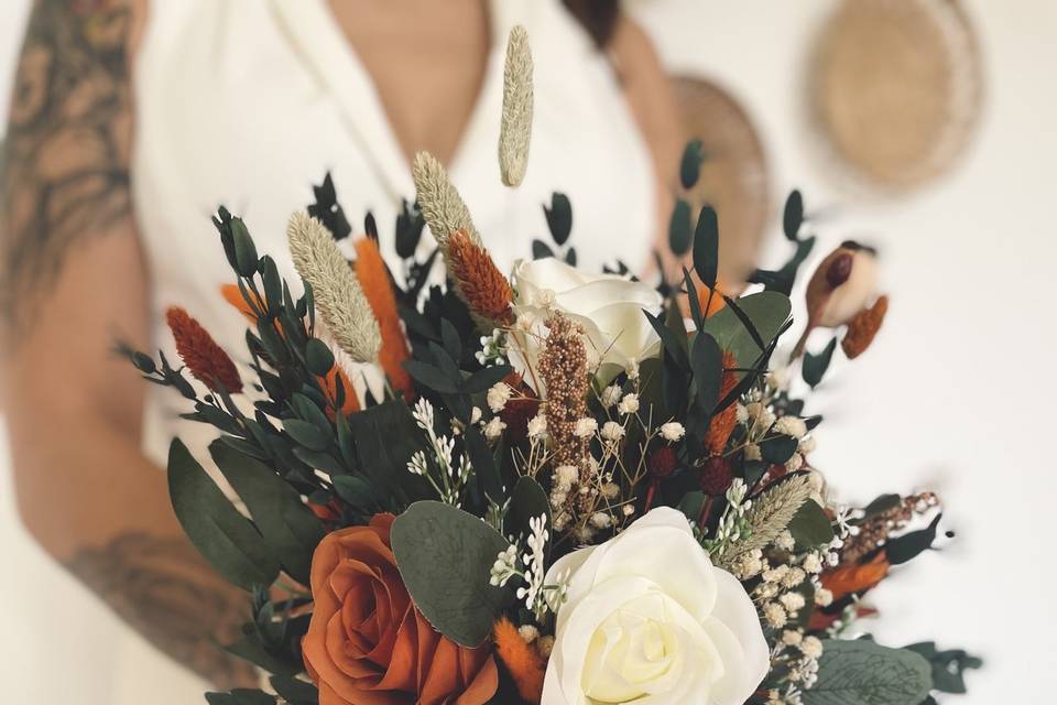 Terracotta bridal bouquet