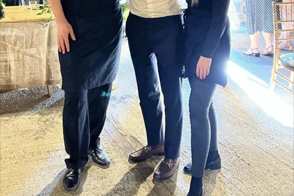 Singing Waiter Friends