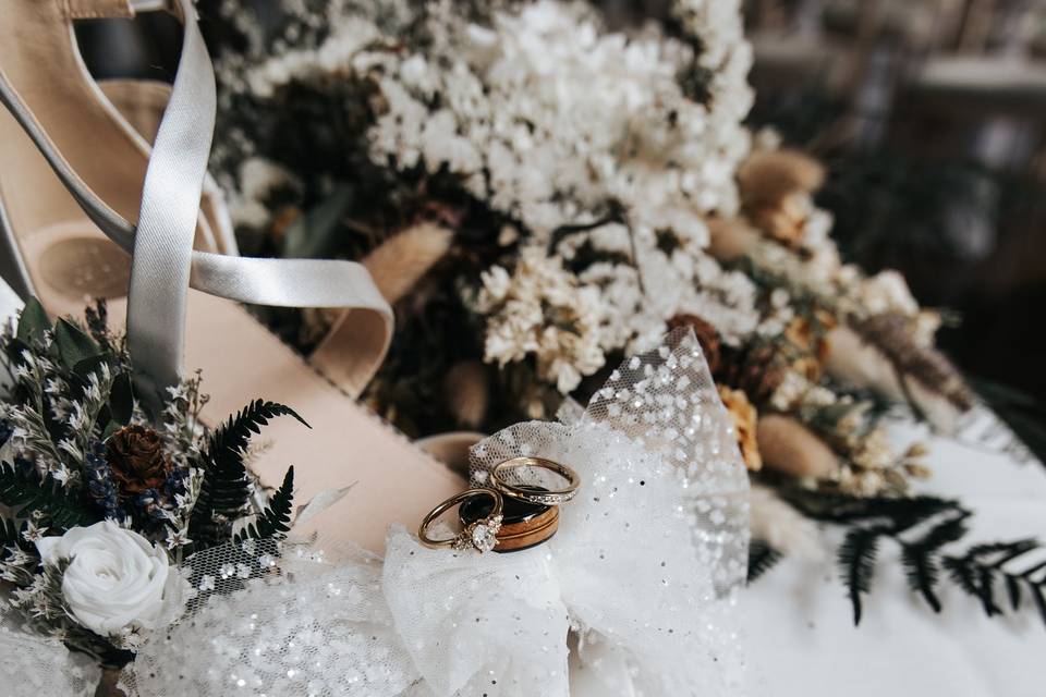 Shoes and ring details