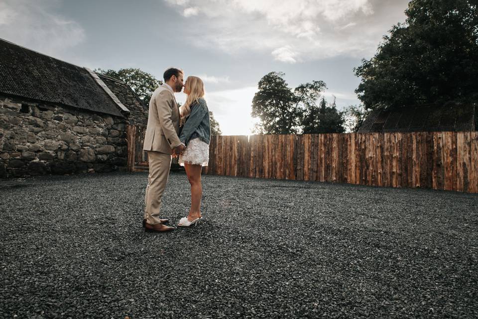 Kiss before the storm