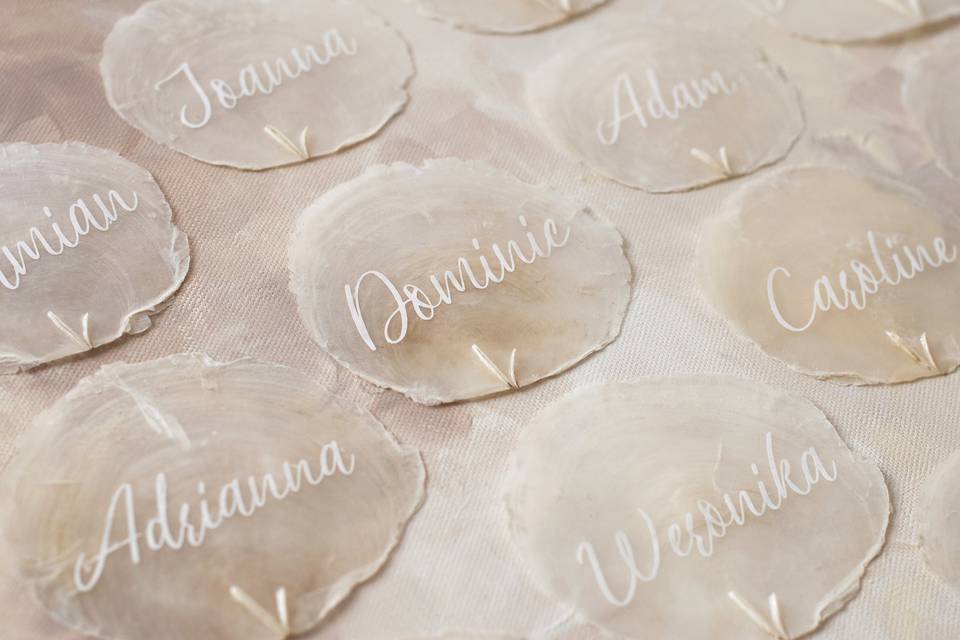 Capiz Seashells place cards