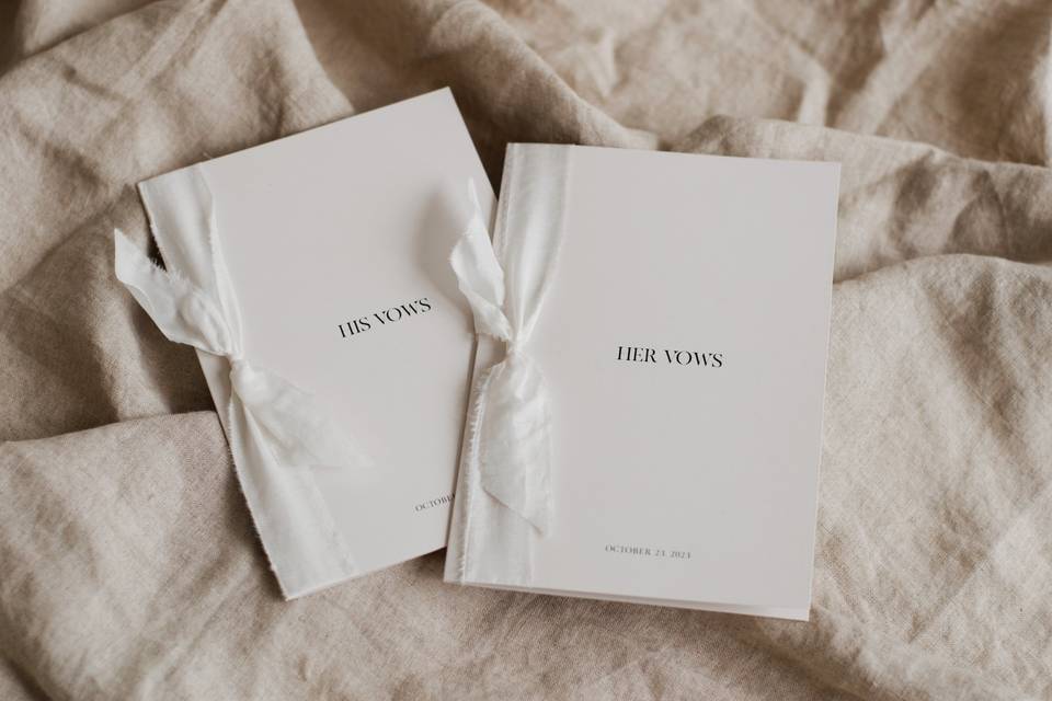 Simple and modern vow books