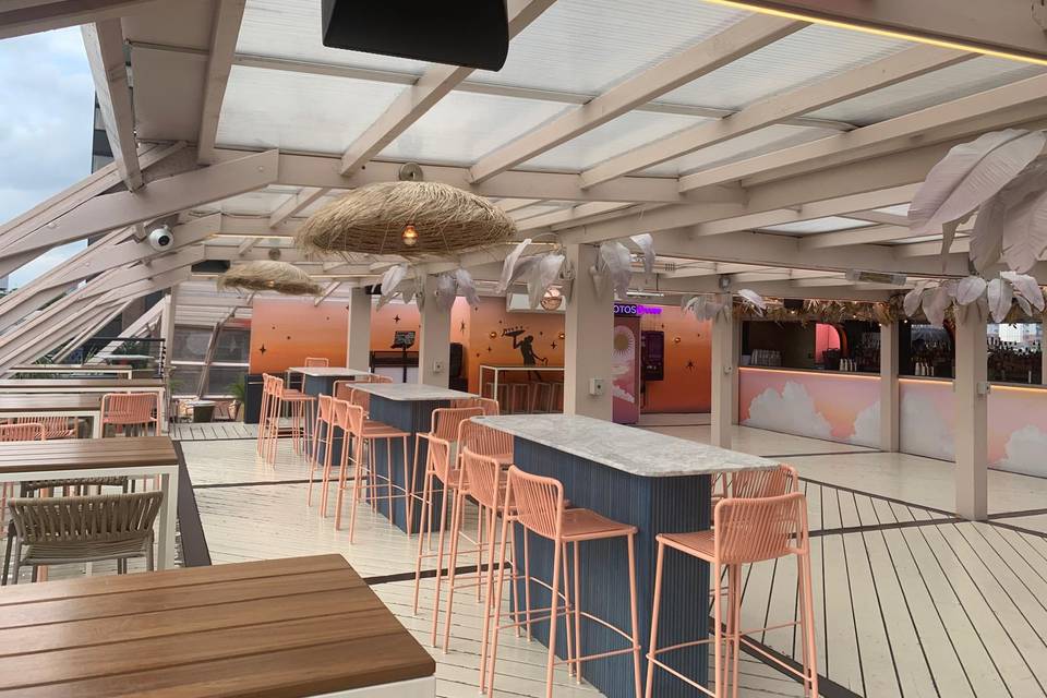 Olympus Bar