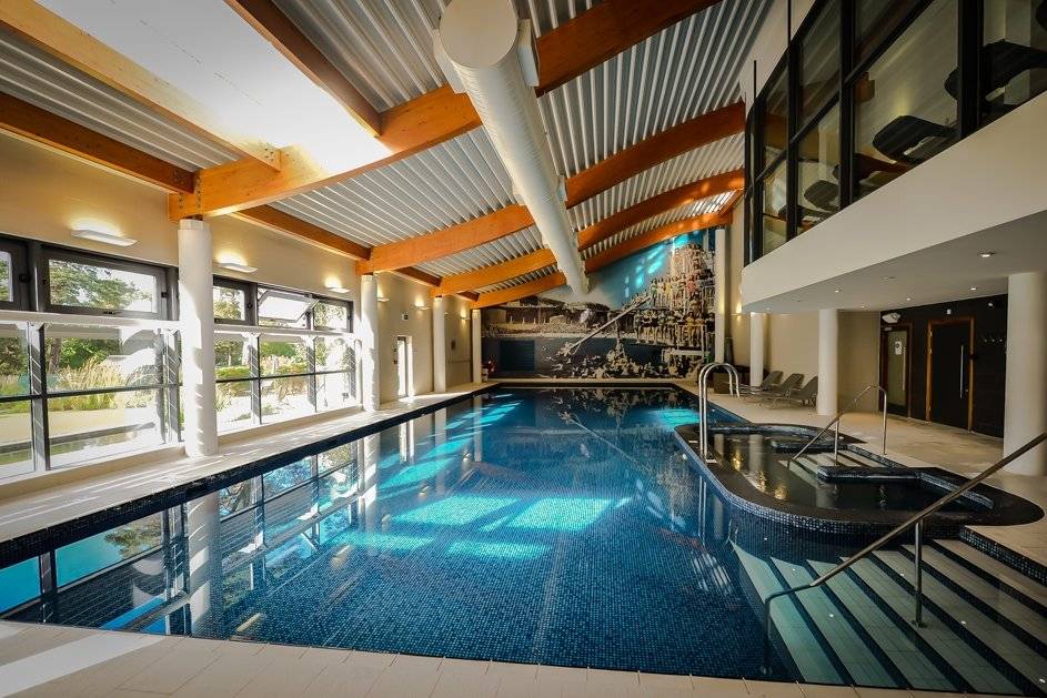 HealthSpa swimming pool