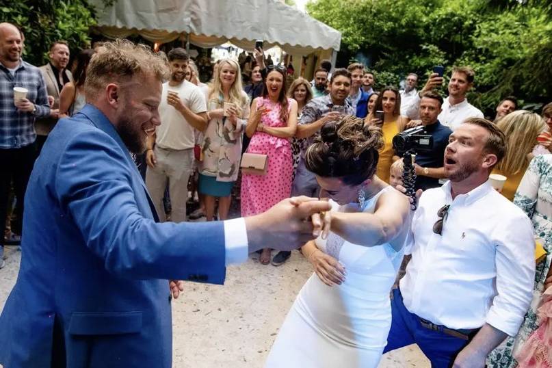 First dance close up