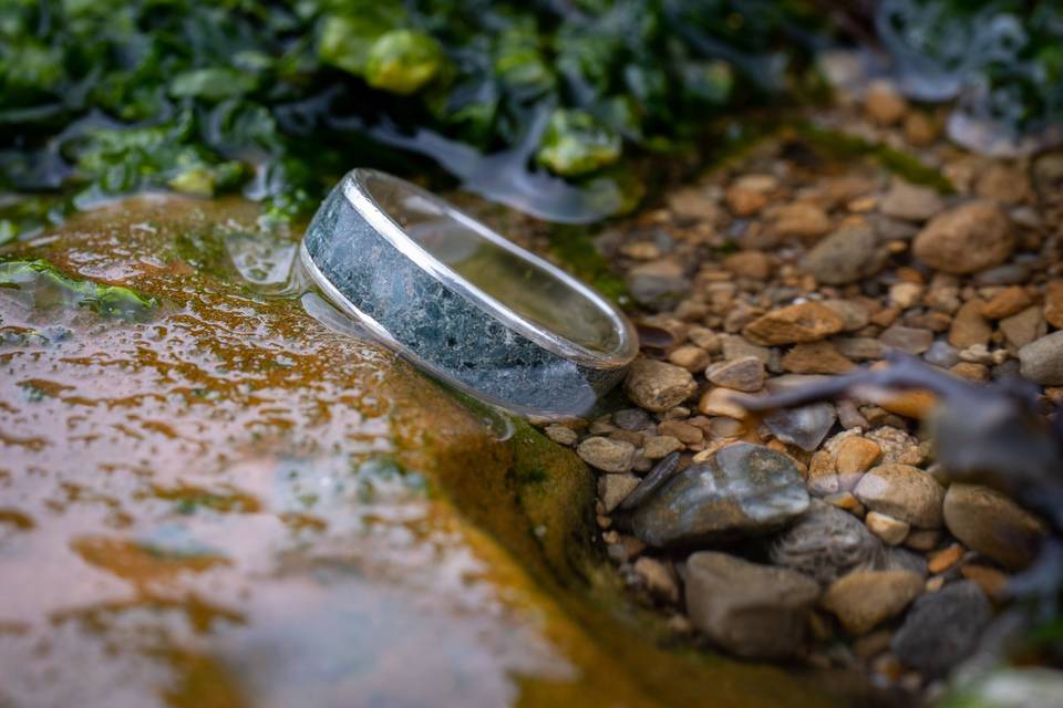 Slate inlay ring