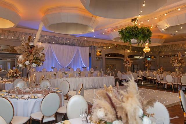 Grand ballroom reception