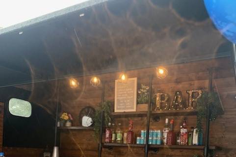 Horsebox bar/welcome drinks