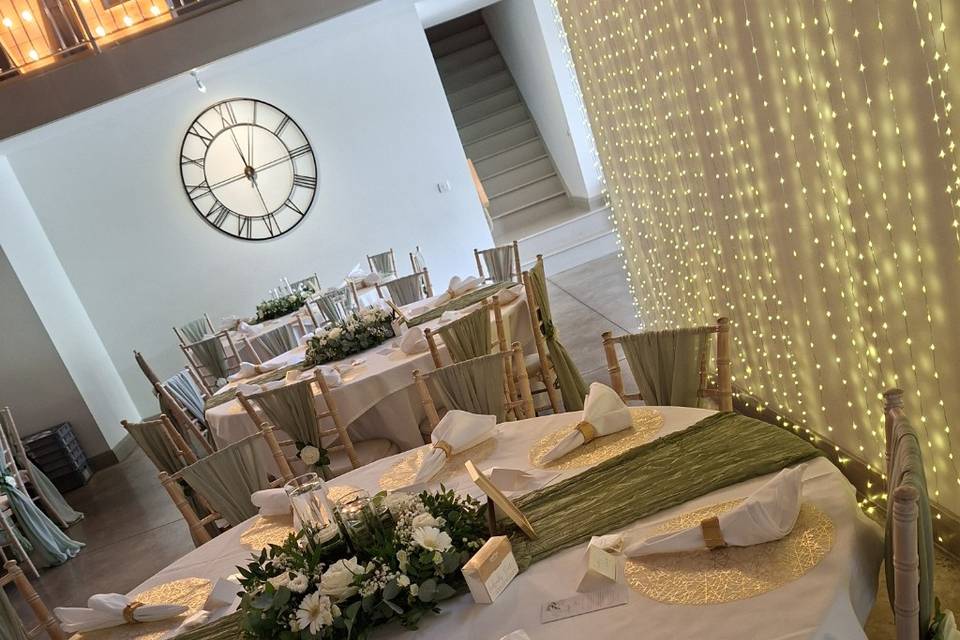 Halo arrangements