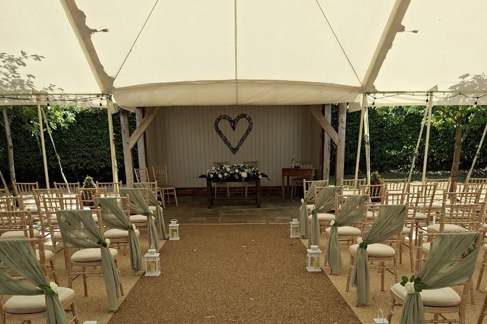 Aisle lanterns
