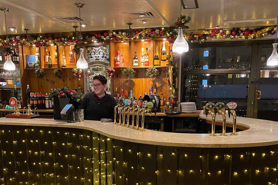 Doggetts Coat and Badge 18