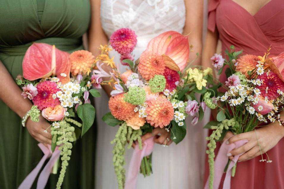 Vibrant autumn bridesmaids