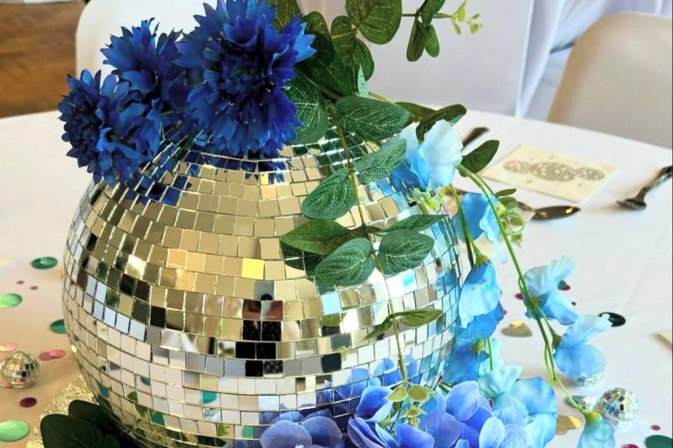 Glitter ball tablecentres