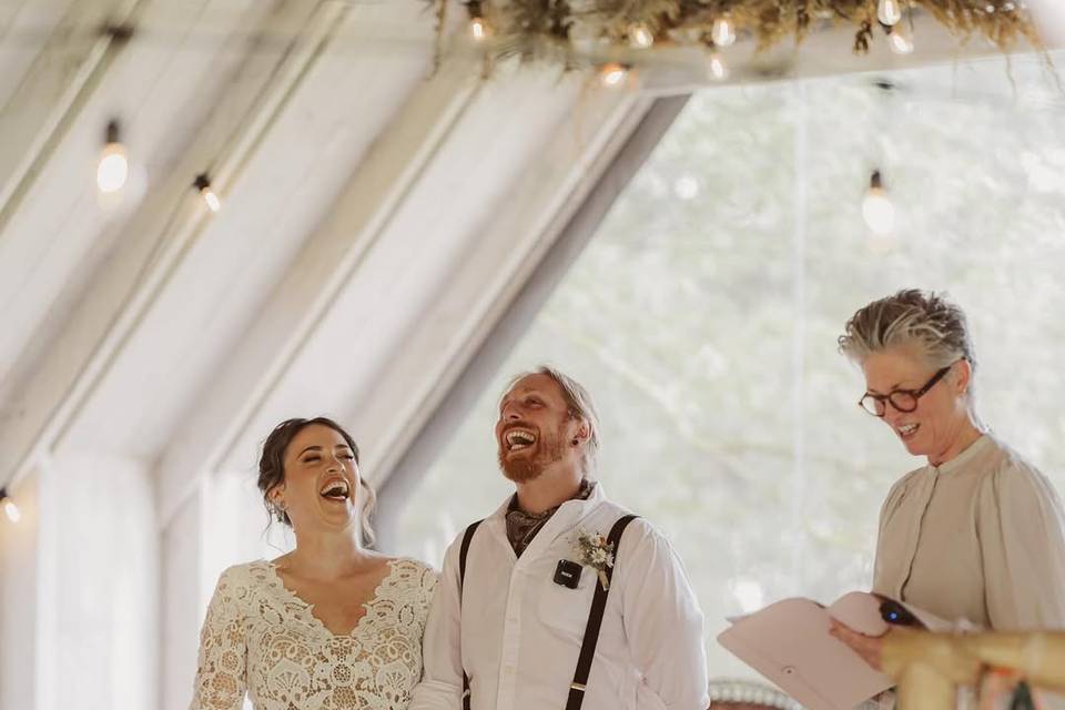 Arabella Wilde - A Wilde Celebrant