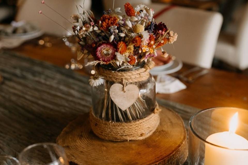 Jam jar arrangement