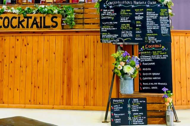 Pine & Petal Barn setup