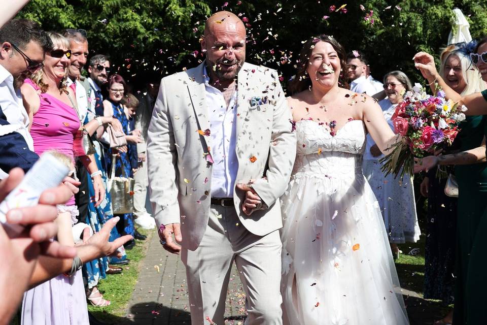 Confetti Exit