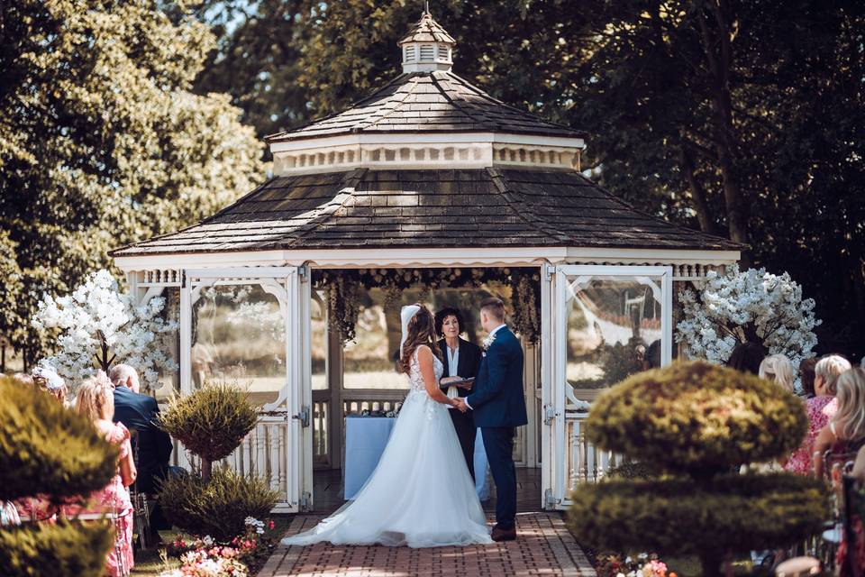 Outdoor ceremony space