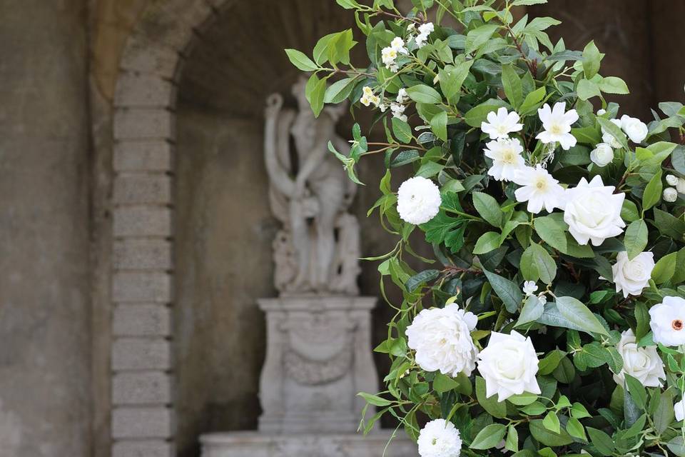 Floral arch