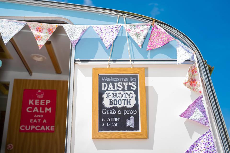 Daisy Vintage Caravan Photo Booth
