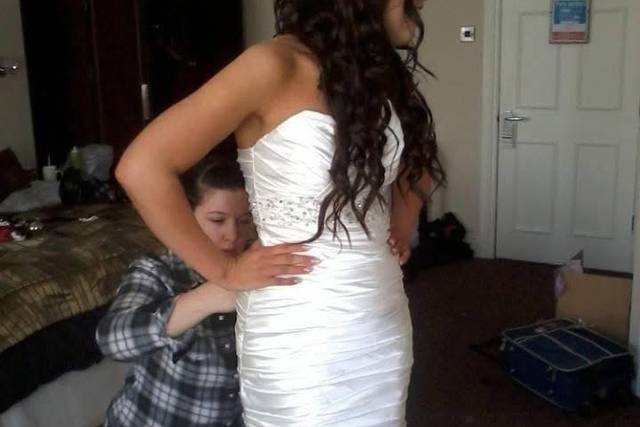 Alterations & dressing service