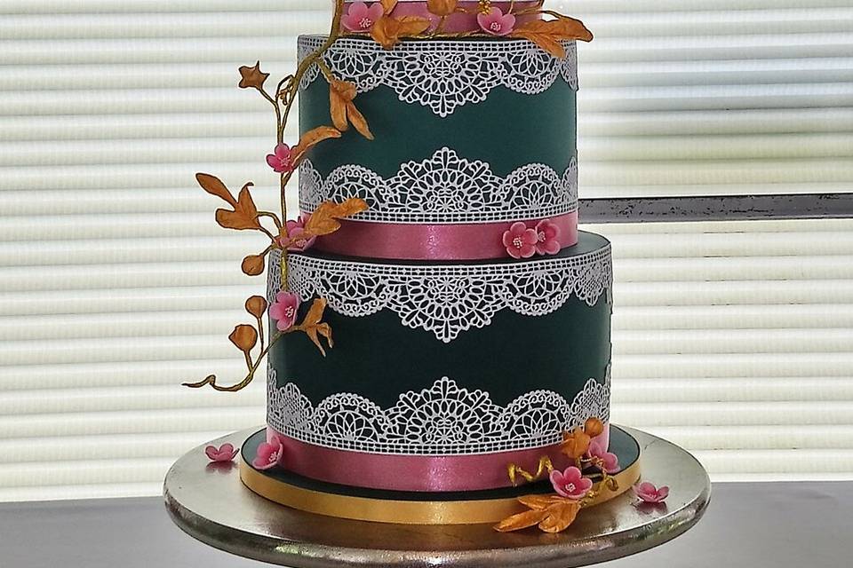 Cake Lace and Sugar Flowers