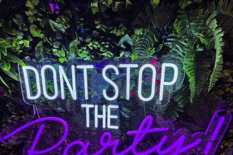 Neon