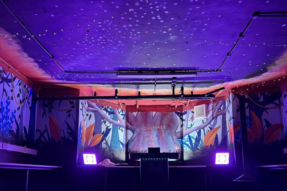 Head to the “Rave Cave”