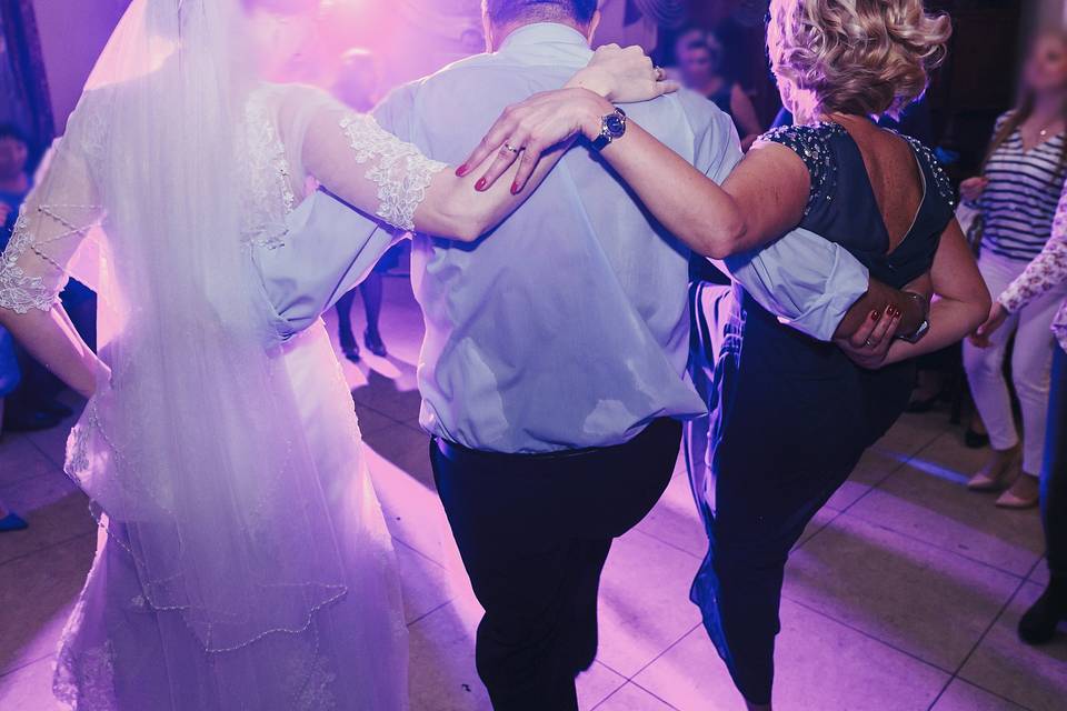 Wedding DJ Hire from £299