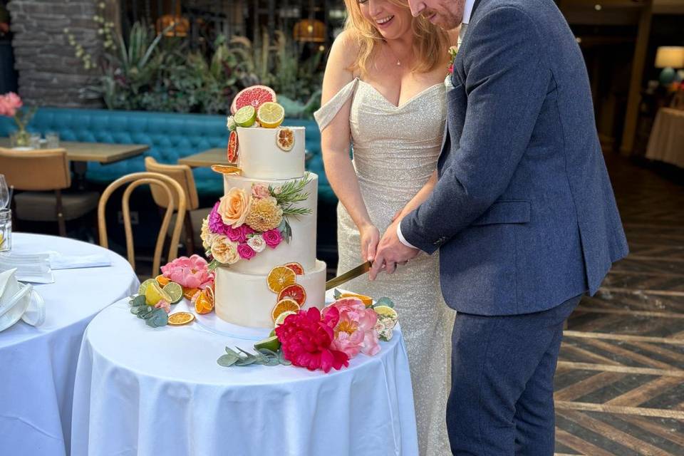 Cutting the cake