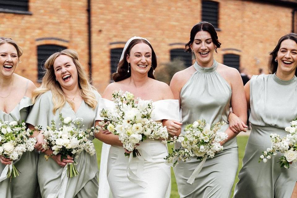 Bridal party, Barns & yard