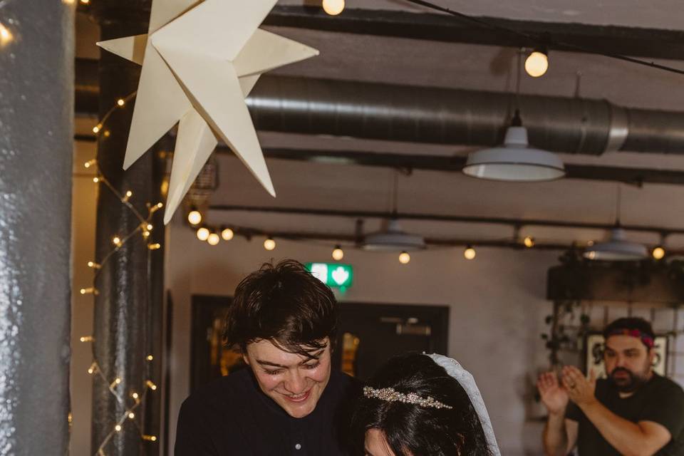 Cake cut - Louise Barry
