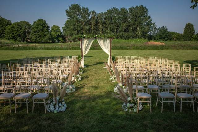 Outdoor Ceremony