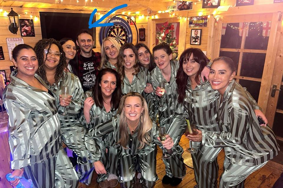 Giovanni at a wedding 27