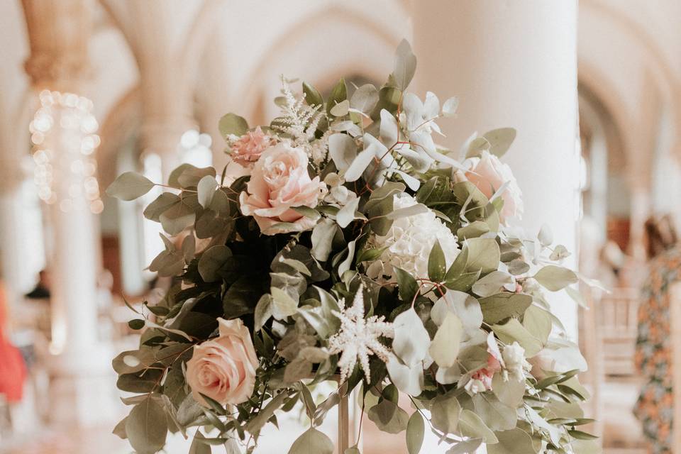 Ceremony flowers