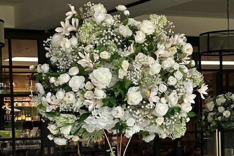 Centre pieces