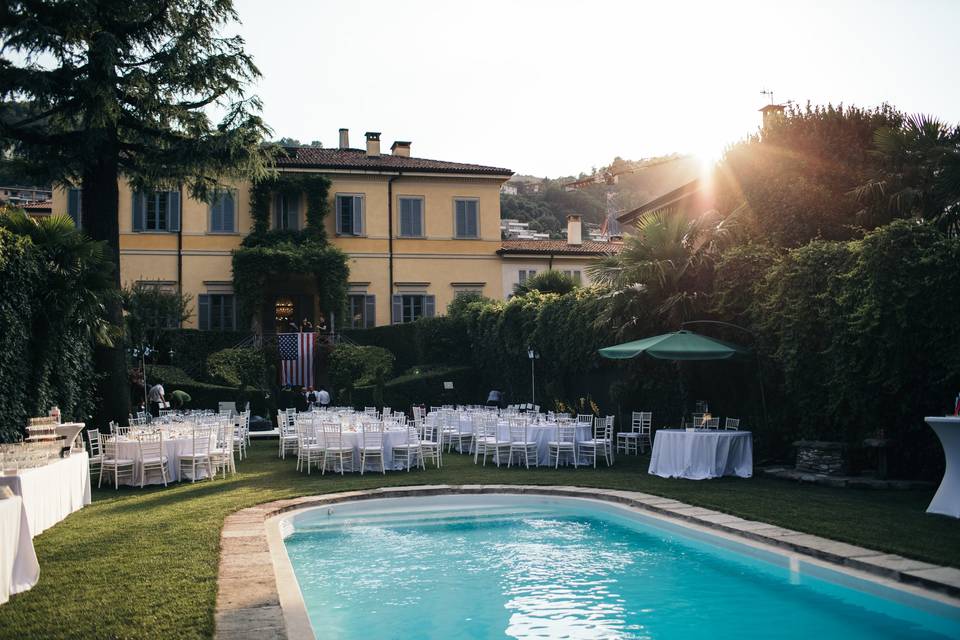 Al fresco reception