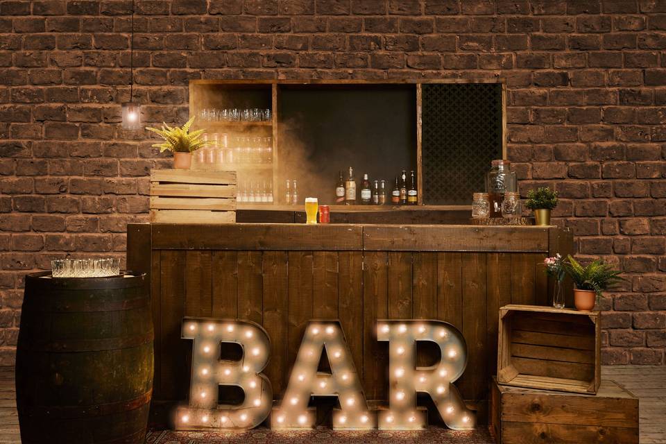 Traditional Bar