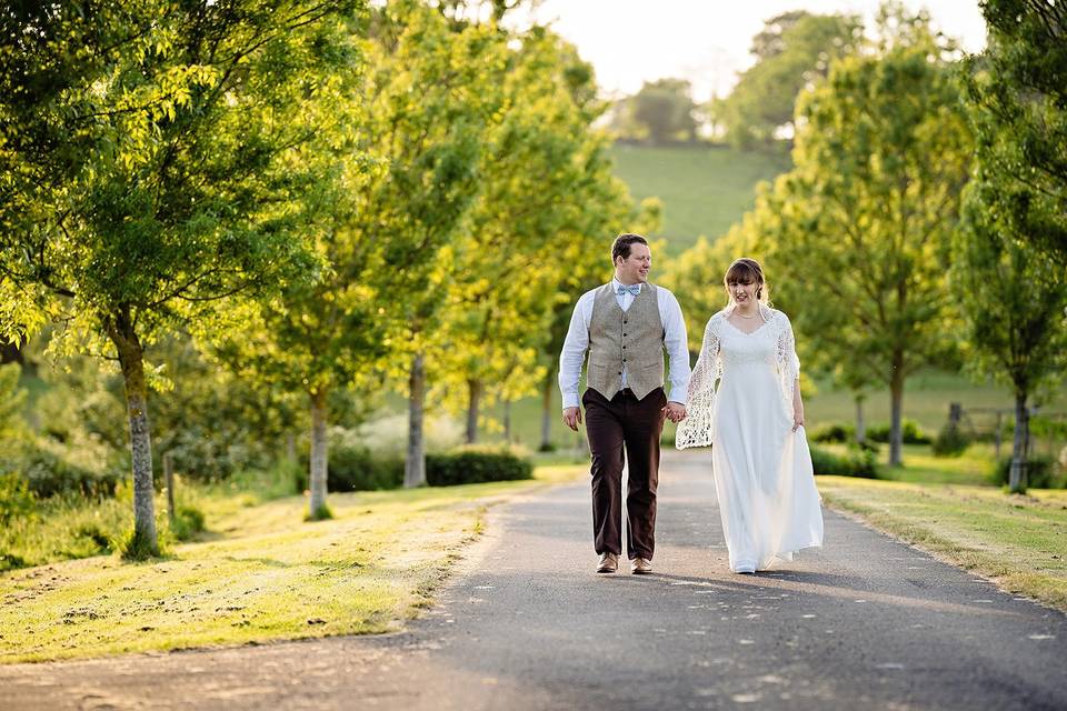 The Ashes Barns and Country House