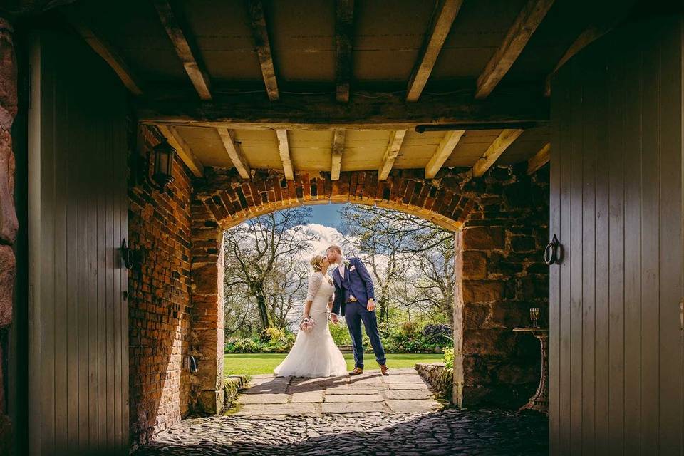 The Ashes Barns and Country House