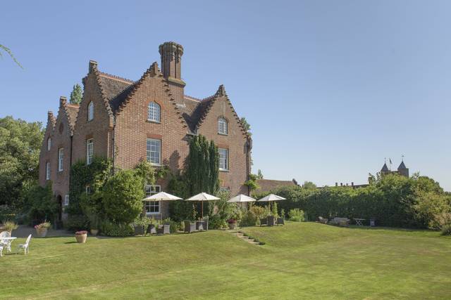 Sissinghurst Castle Farmhouse B & B