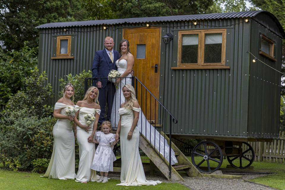 Mr & Mrs Abbotts