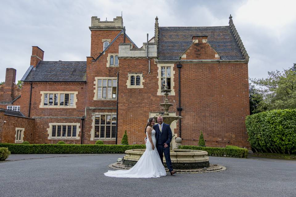 Mr & Mrs Abbotts
