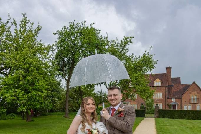 Mr & Mrs Tabor